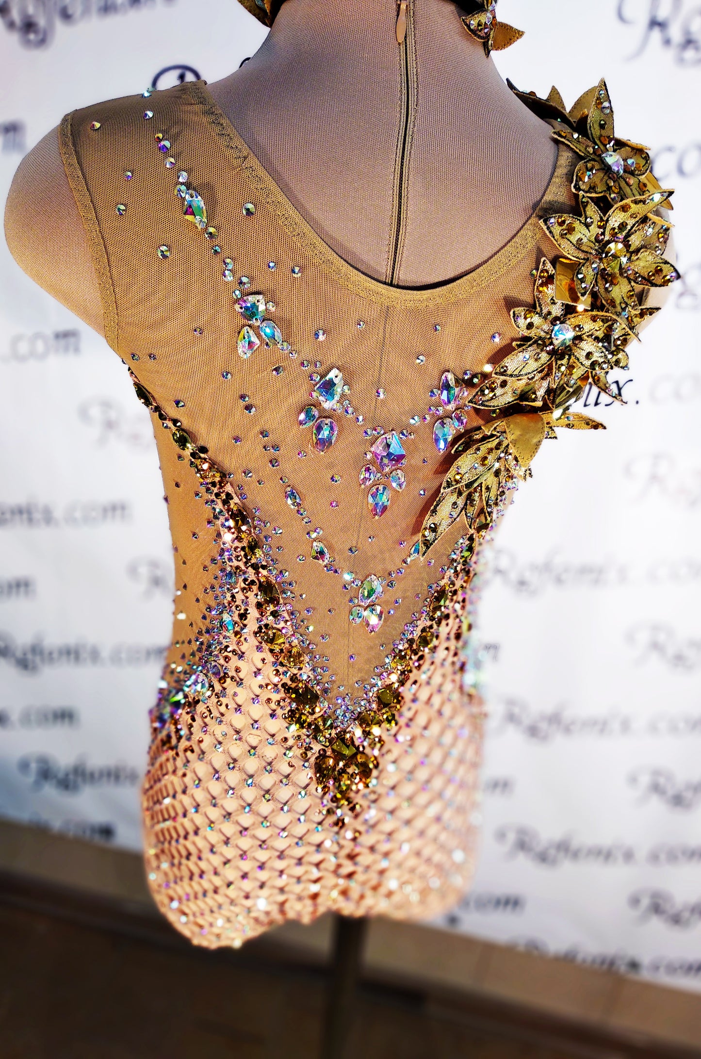 Modelo "oro de lujo"