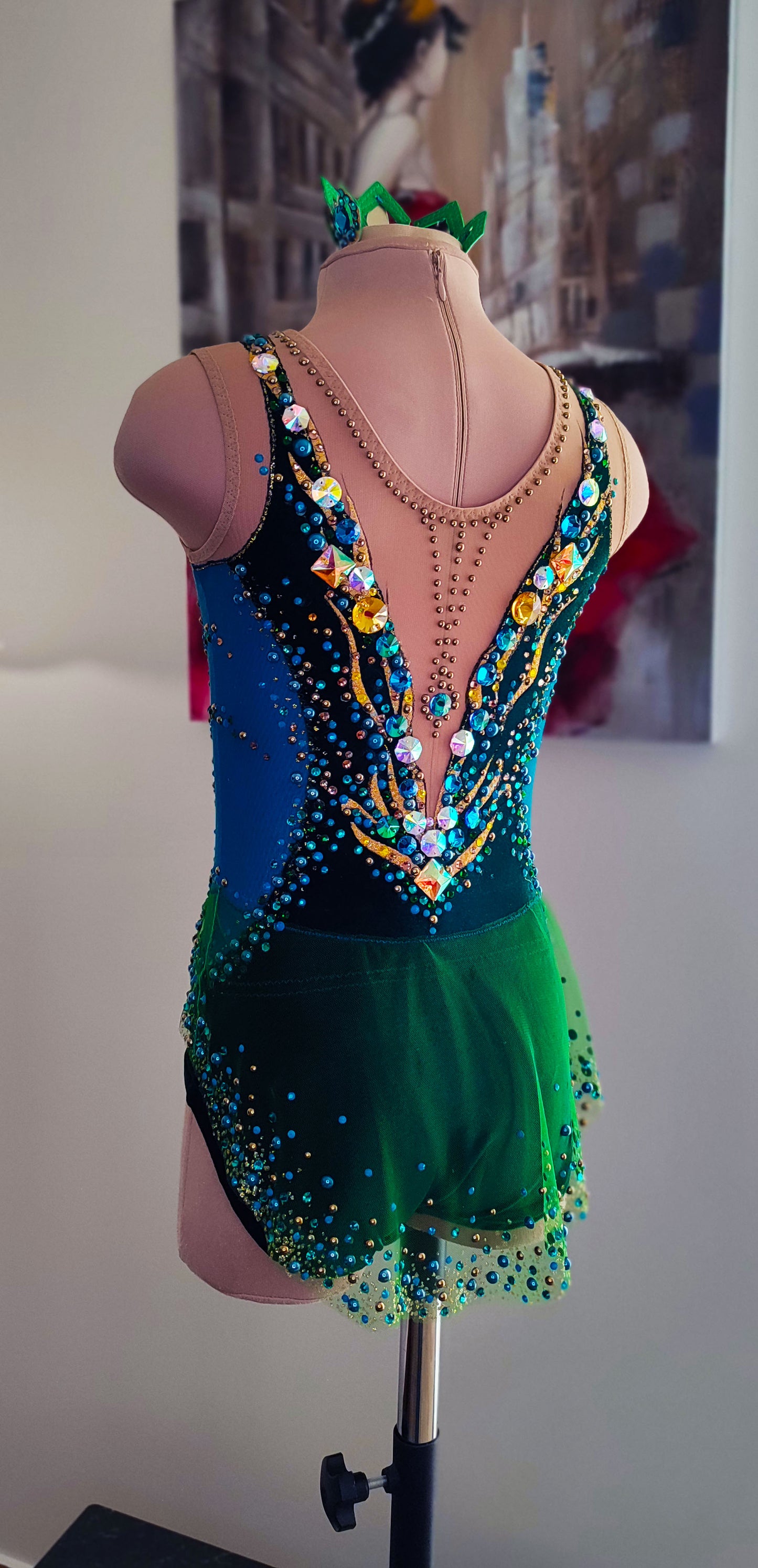 In stock! For height 135cm "Royal Emerald"