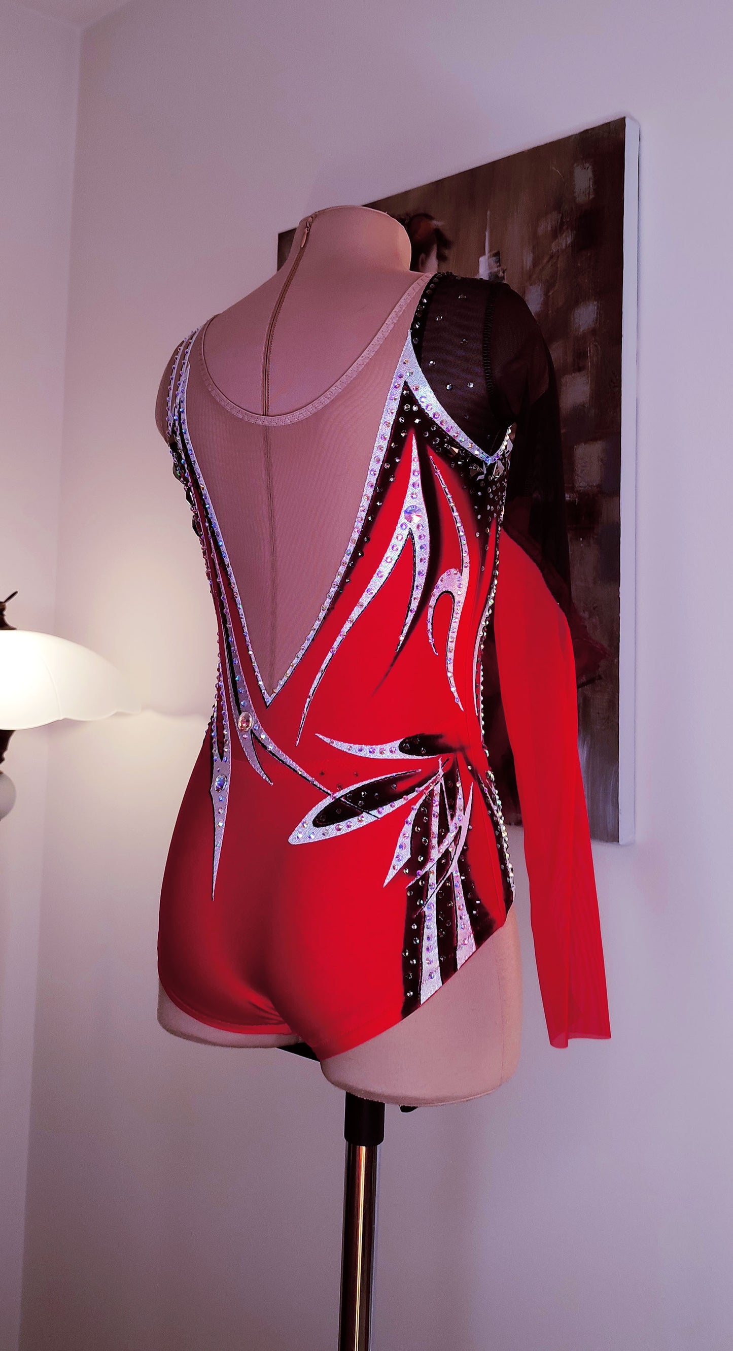 In stock! For height 164-174cm "Black/Red"
