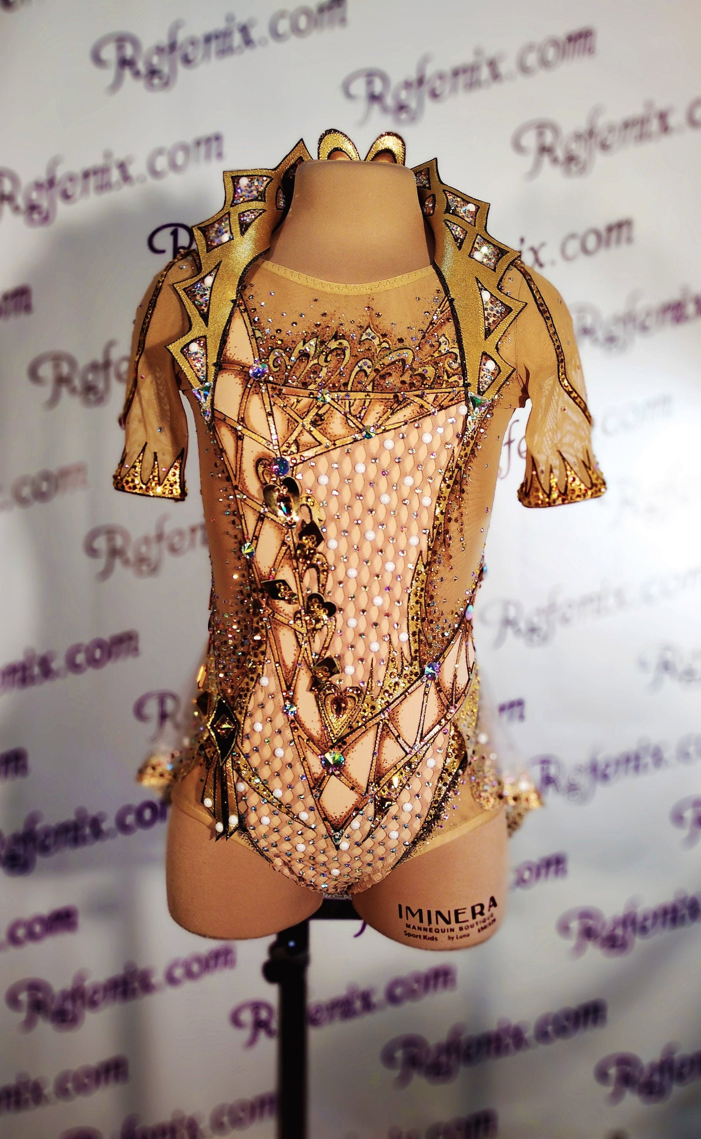 Modelo "Aurum"